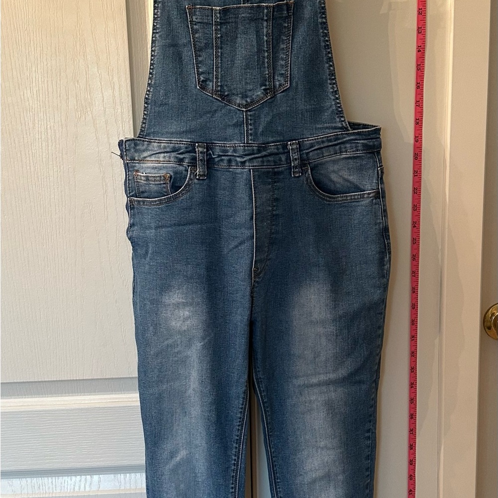 Denim&Co Blue Jumpsuit with Adjustable Straps and Straight Leg Style